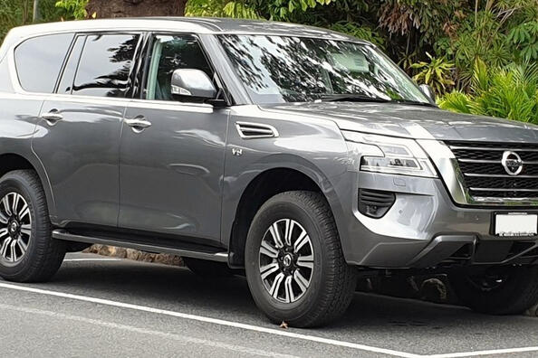 Nissan Patrol Y62: prehľad legendárneho SUV 6. generácie
