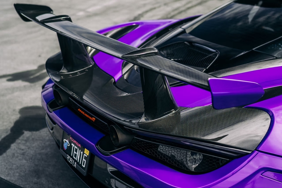 Na čo sa používa karbón v automobilovom tuningu