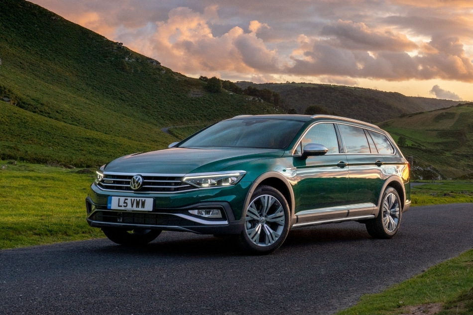 Volkswagen Passat Alltrack: kombi na všetky cesty