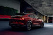 Ford Mustang Mach-E: prehľad vysokovýkonného elektrického crossovera fotografia 4