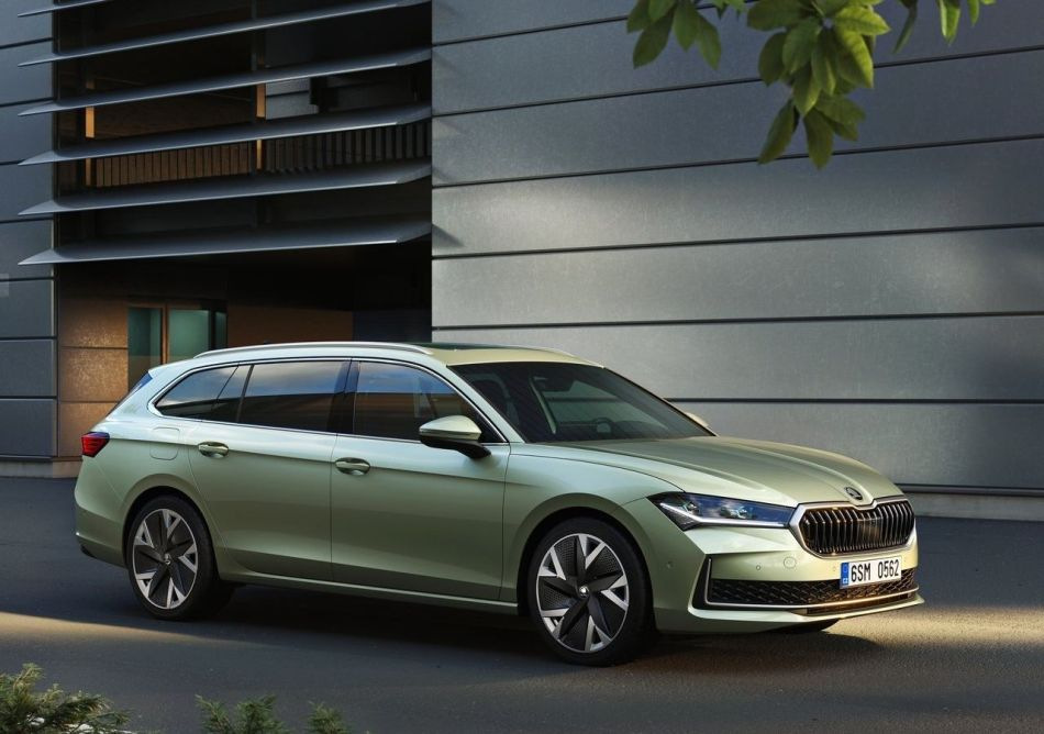 Recenzia kombi Skoda Superb Combi 2024