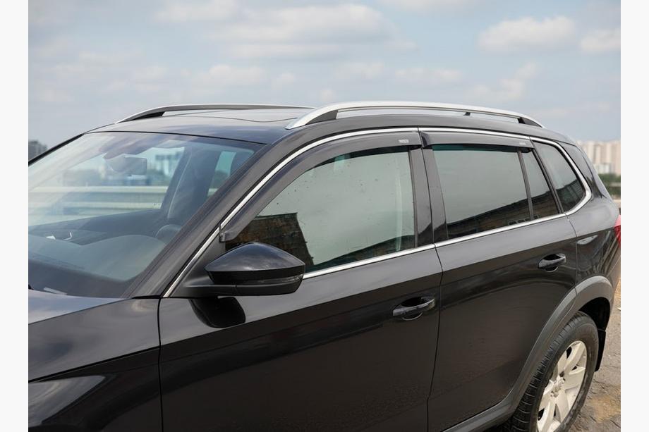 Skoda Kamiq 2019– Veterné deflektory okien s chrómovou lištou (2019-2023, 4 ks, Niken) Image