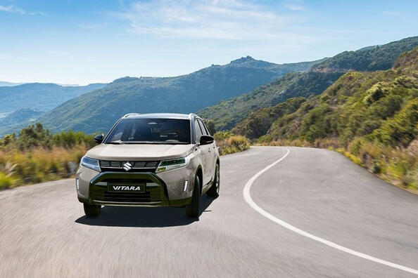 Modernizovaný Suzuki Vitara 2024: test kompaktného crossovera