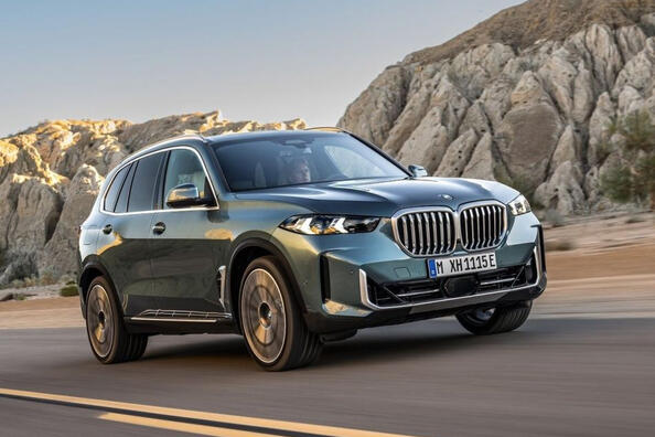 Modernizovaný BMW X5: luxus, technológie a športový duch Fotografia 2