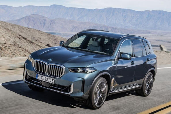 Modernizovaný BMW X5: luxus, technológie a športový duch Fotografia 3