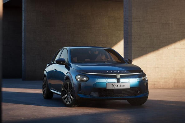 Lancia Ypsilon 2024: štýlové mestské auto