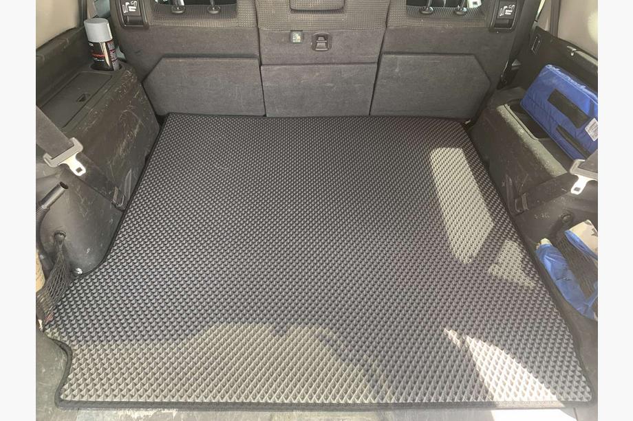 Nissan Pathfinder R51 2005–2014 EVA rohož do kufra (čierna) Image