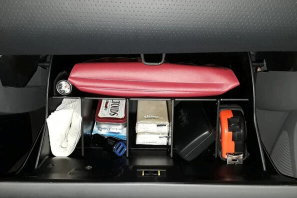Neporiadok v priehradke? Zmeňte ju na vzor poriadku