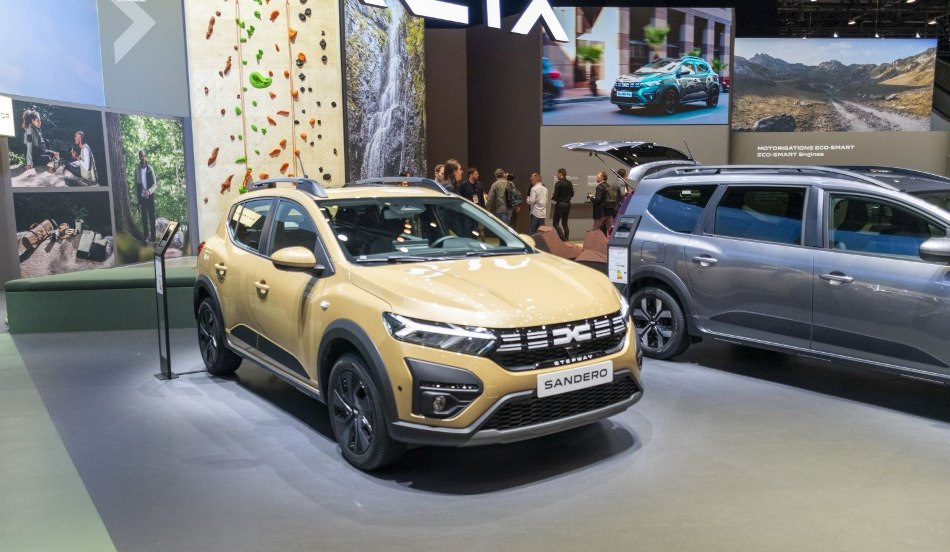 Dacia Sandero Stepway: modernizovaný rozpočtový crossover-hatchback