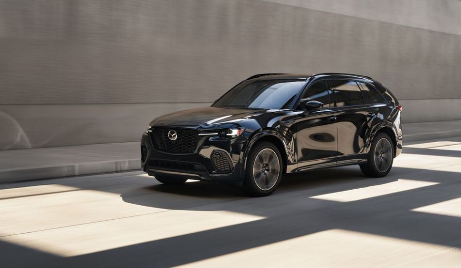 Test Mazda CX-70: prémiová kvalita a bezchybný interiér