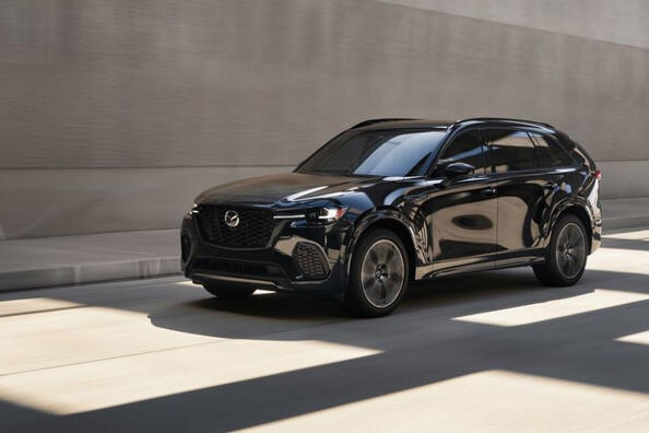 Test Mazda CX-70: prémiová kvalita a bezchybný interiér