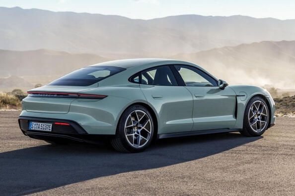 Modernizovaný Porsche Taycan 2024: rýchly, s dlhým dojazdom a ešte dokonalejší Fotografia 4