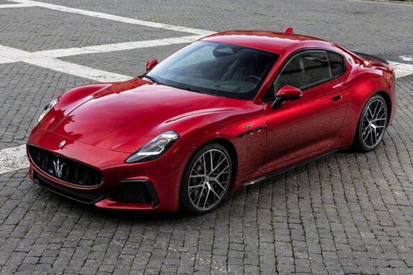 Recenzia luxusného kupé Maserati GranTurismo II. generácie