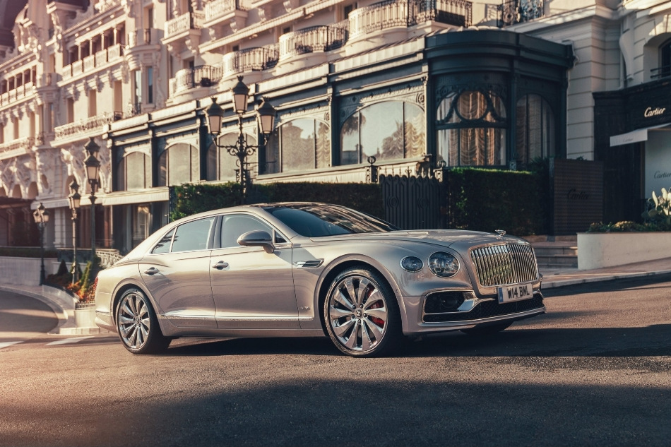 Bentley Flying Spur: luxusný sedan spájajúci tradíciu a technológie