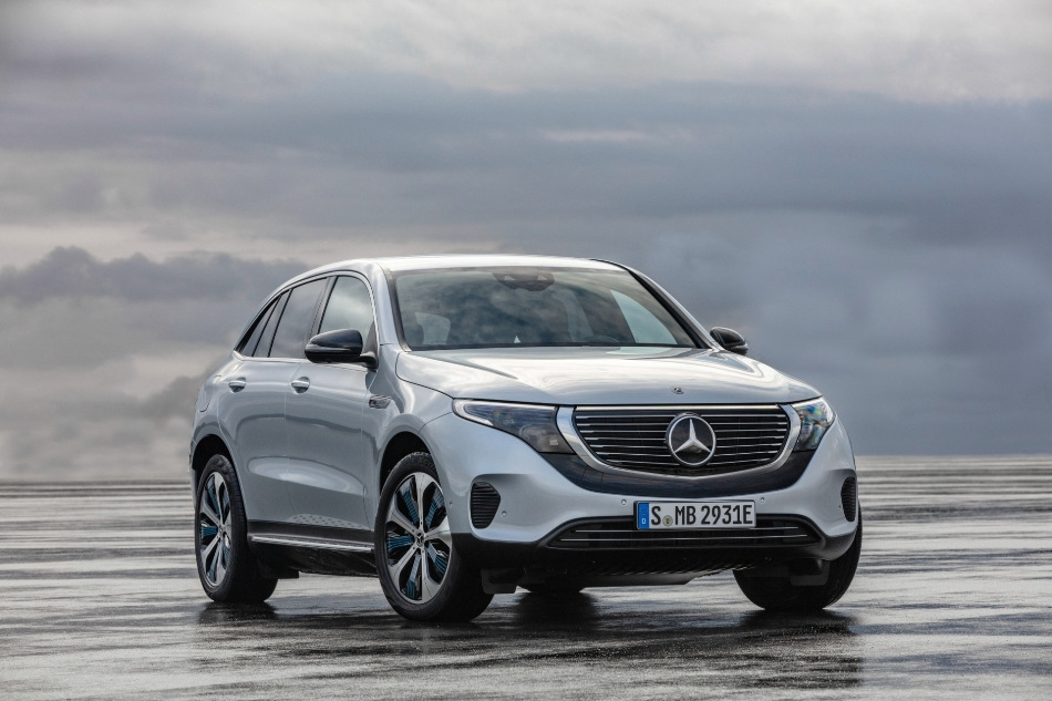 Recenzia elektrického crossovera Mercedes-Benz EQC
