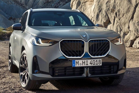 Recenzia BMW X3 2024: bavorský crossover je väčší a technologickejší Fotografia 2