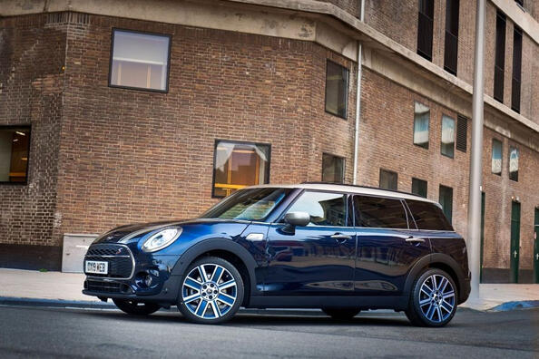 Test modernizovaného MINI Clubman: viac štýlu a komfortu