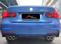BMW rad 3 F30/F31 2012–2019 Zadný difúzor DPT V-2 (pre M Performance, lesklá čierna) fotografia 1