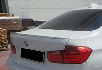 BMW rad 3 F30/F31 2012–2019 Spojler M3-Style (pre F30/F80, čierny lesk) fotografia 7