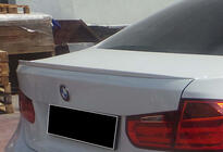 BMW rad 3 F30/F31 2012–2019 Spojler M3-Style (pre F30/F80, čierny lesk) fotografia 6