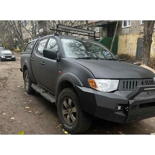 Bočné prahy Dakar V2 s LED (2019+, 2 ks, kov) Mitsubishi L200 2015–2024 fotografia 3