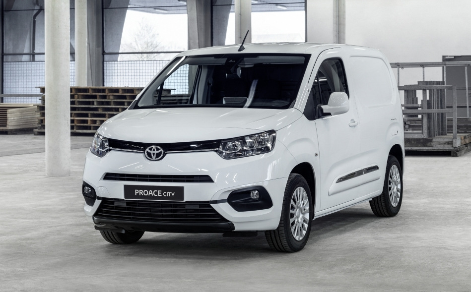 Prehľad kompaktného úžitkového vozidla Toyota Proace City Van