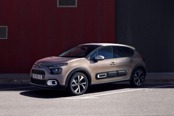 Recenzia modernizovaného mestského hatchbacku Citroen C3