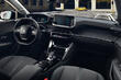 Prehľad elektrickej verzie hatchbacku Peugeot e-208 fotografia 5