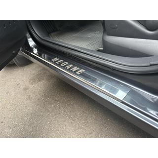 Nástupné lišty (Carmos, 4 ks, oceľ) Renault Megane II 2004–2009 fotografia 1
