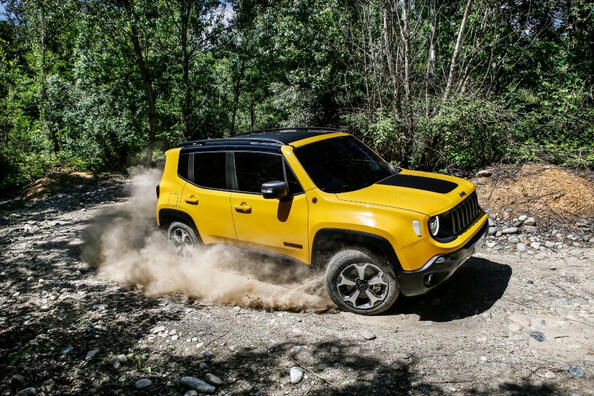 Prehľad faceliftovanej verzie crossoveru Jeep Renegade