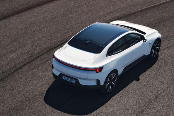 Recenzia Polestar 4: elektrický crossover s unikátnym dizajnom Fotografia 4
