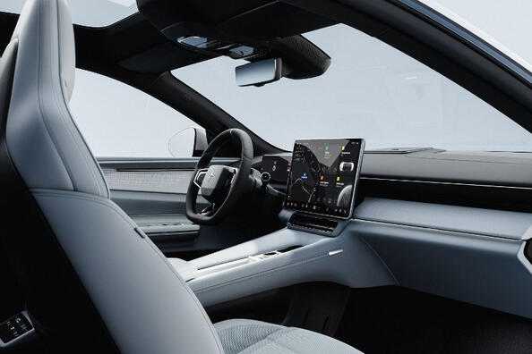 Recenzia Polestar 4: elektrický crossover s unikátnym dizajnom Fotografia 5