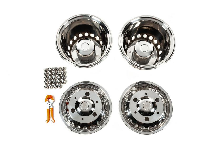 Mercedes Sprinter W907/W910 2018– Nerezové puklice Exclusive V3 (2-nápravové, 4 ks) Image