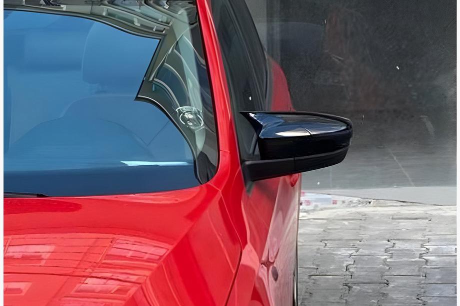 Skoda Rapid 2012–2019 BMW-Style kryty zrkadiel (so smerovkou, 2 ks) Image
