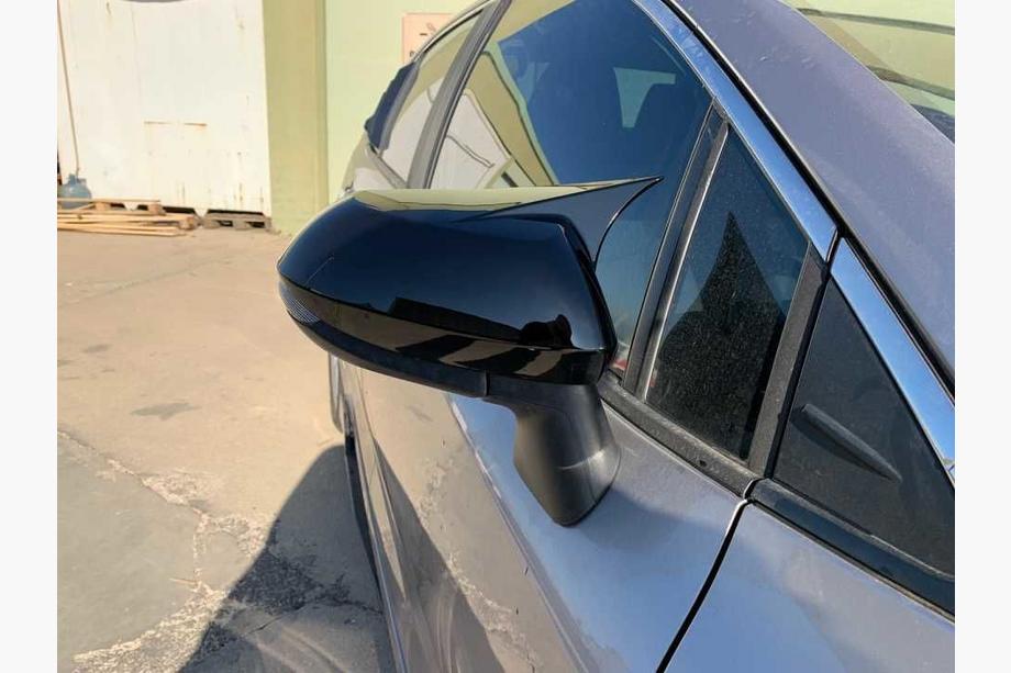 Toyota Corolla 2019– Kryty zrkadiel BMW-Style (2 ks) Image