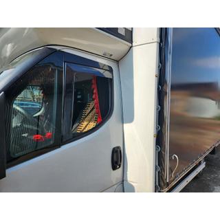 Okenné deflektory, vkladané (polopriehľadné, 2 ks, Cagatay) fotografia 2