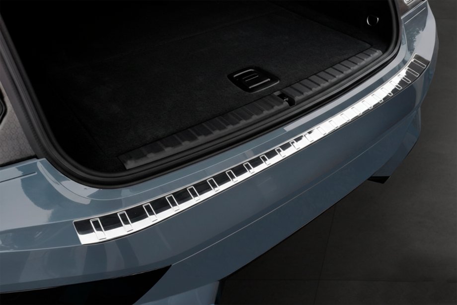 BMW iX (I20) 2022– Nerezová lišta na zadný nárazník Carmos (nerez) Image