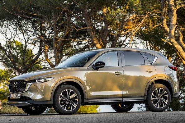 Prehľad faceliftu druhej generácie Mazda CX-5 Fotografia 2