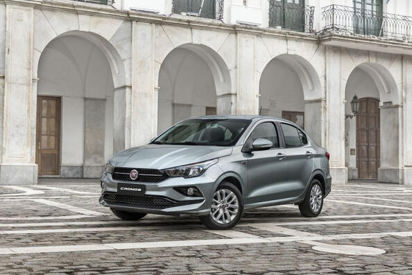 Test sedanu Fiat Cronos