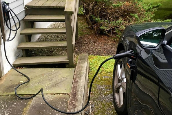 Ako využiť elektromobil na napájanie domu: výhody a možnosti Fotografia 1