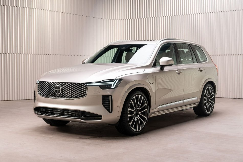 Prehľad: modernizované Volvo XC90 2. generácie 2025