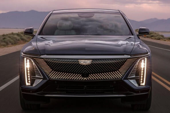 Test elektrického luxusného crossovera Cadillac Lyriq