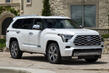Toyota Sequoia 2022: recenzia tretej generácie SUV fotografia 2