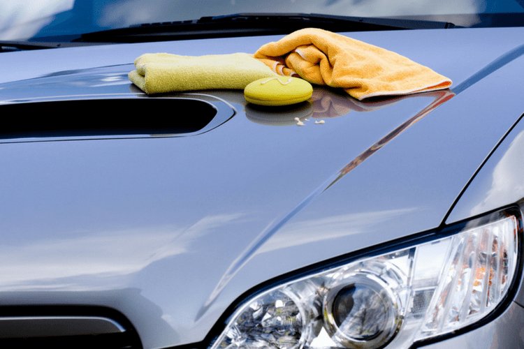 Načo je potrebný karosársky vosk na auto?