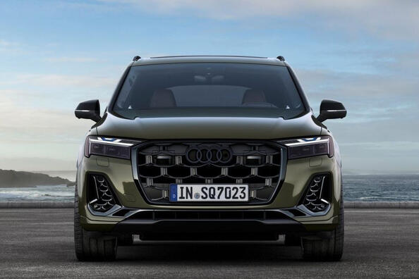 Recenzia vysokovýkonného Audi SQ7 facelift 2024