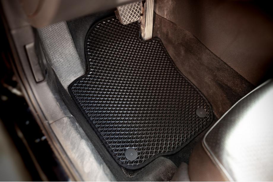 Volkswagen Passat B7 2012–2015 EVA rohože do auta (USA, čierne) Image