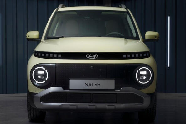Recenzia elektrického subkompaktného crossoveru Hyundai Inster