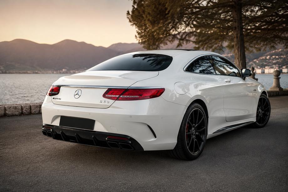 Mercedes S-class C217 Coupé 2014–2020 Zadný difúzor s koncovkami výfuku Black (2018-2020) Fotografia 3