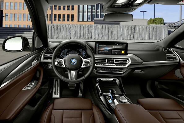 BMW iX3 2021: podrobný prehľad modernizovaného elektrického SUV Fotografia 5