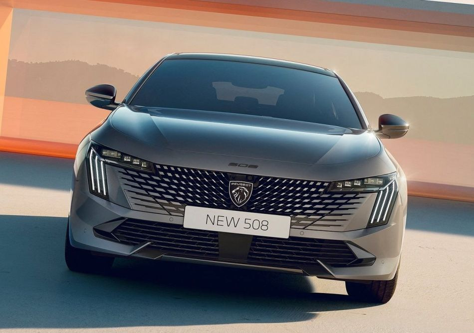 Inovovaný Peugeot 508 2023: štýlový francúzsky sedan